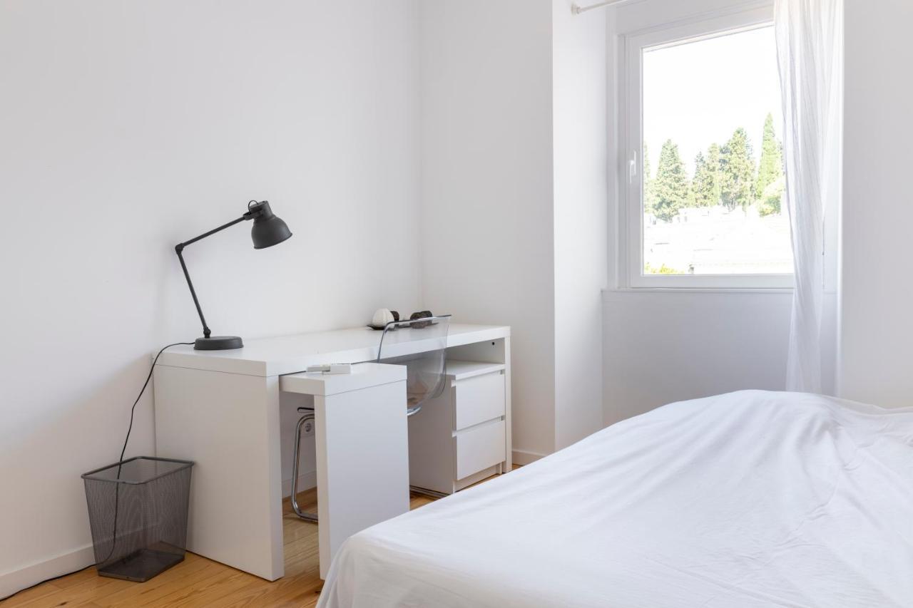 Comfy 3 Bedroom Apartment Campo De Ourique Lisabona Exterior foto
